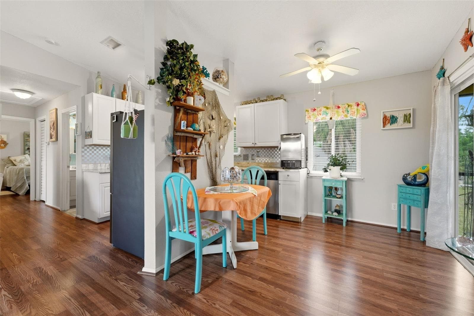 Single Family Residence at 10182 GULFSTREAM BLVD, ENGLEWOOD, photo 4 of 40