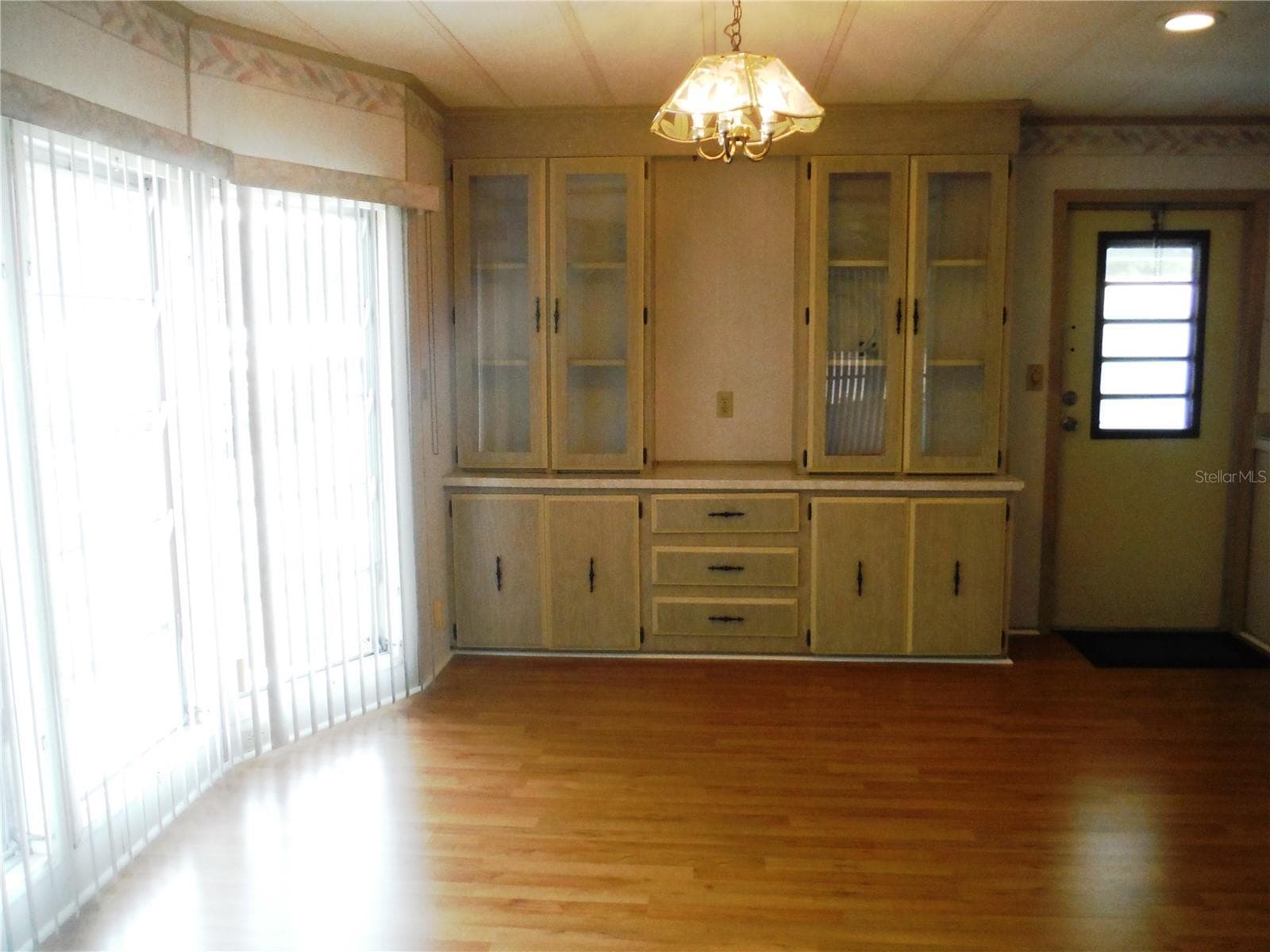 Manufactured Home at 30 STAG RUN CT #11, SAFETY HARBOR, photo 3 of 38