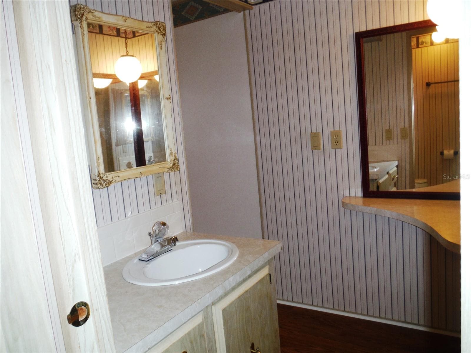Manufactured Home at 30 STAG RUN CT #11, SAFETY HARBOR, photo 13 of 38
