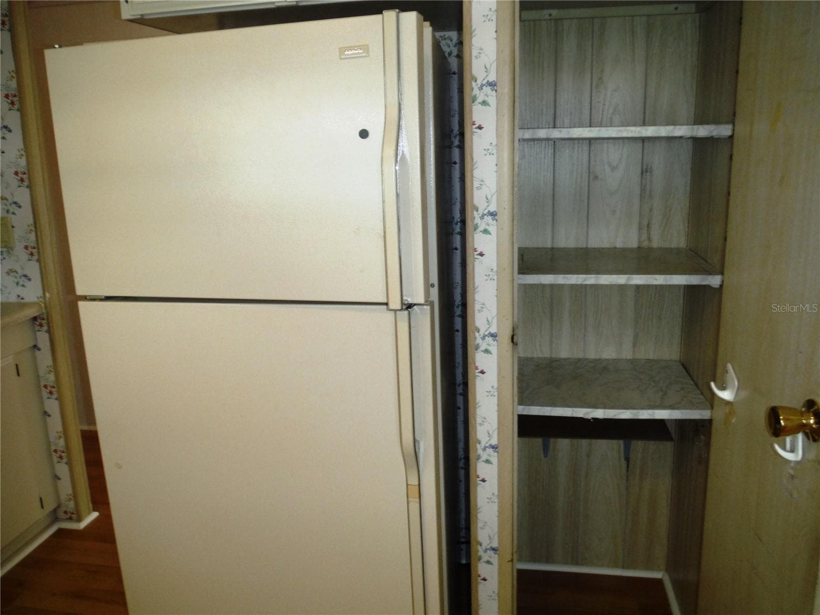 Manufactured Home at 30 STAG RUN CT #11, SAFETY HARBOR, photo 20 of 38