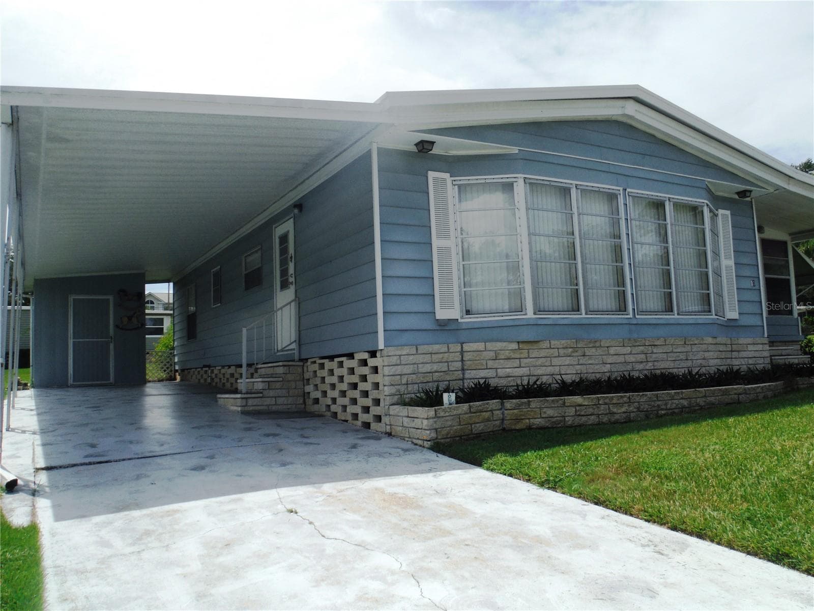Manufactured Home at 30 STAG RUN CT #11, SAFETY HARBOR, photo 26 of 38