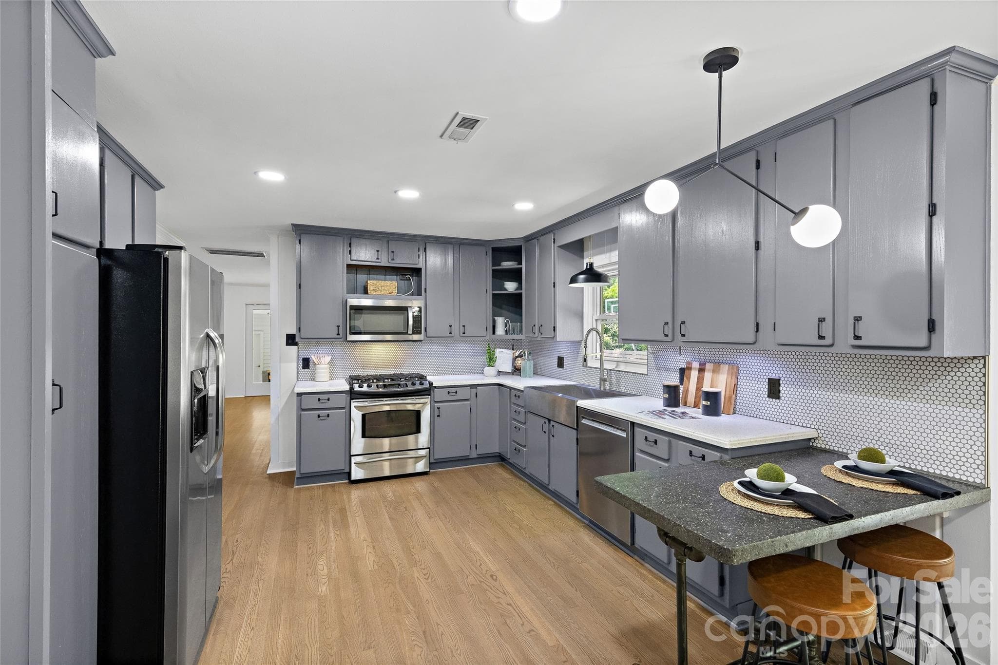 Single Family Residence at 1222 Burtonwood Circle, Charlotte, photo 15 of 48