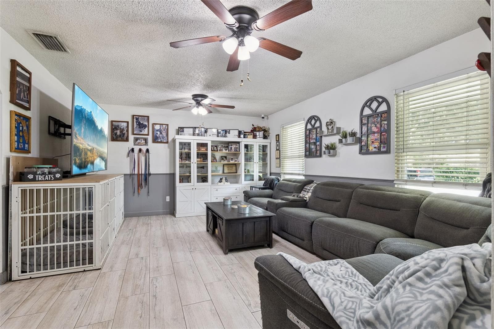 Single Family Residence at 1629 ORANGE TREE DR, EDGEWATER, photo 7 of 55