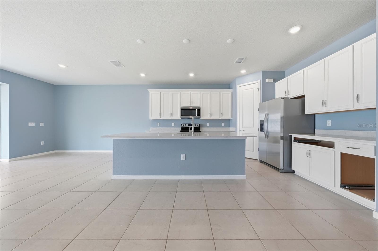 Single Family Residence at 14312 CRESTAVISTA AVE, CLERMONT, photo 14 of 59