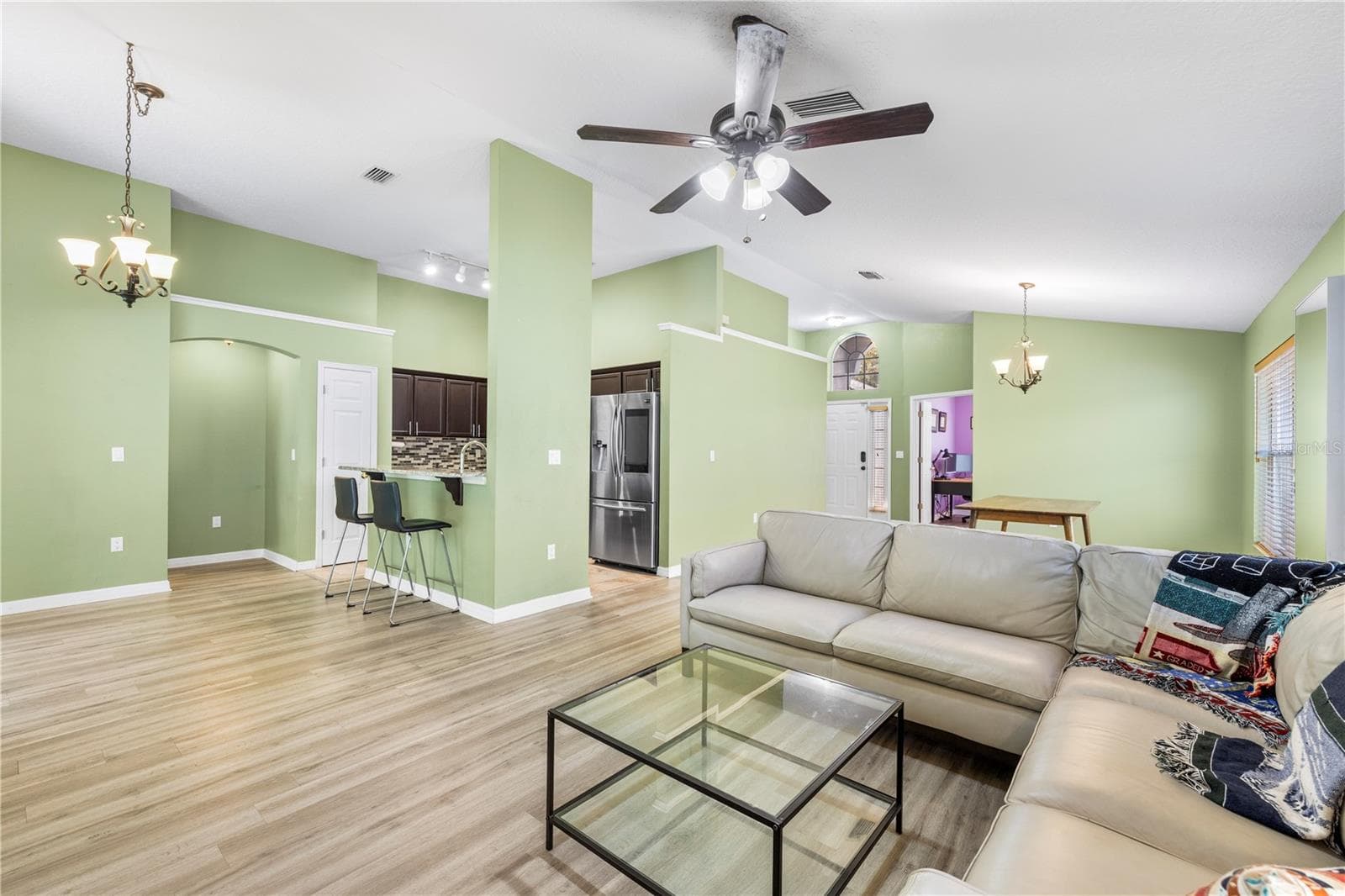 Single Family Residence at 10148 SOMERSBY DR, RIVERVIEW, photo 12 of 67