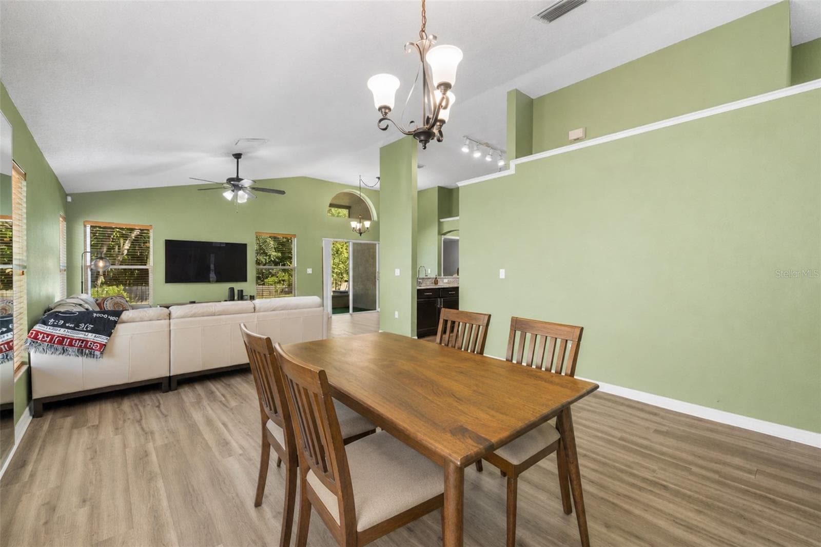 Single Family Residence at 10148 SOMERSBY DR, RIVERVIEW, photo 23 of 67