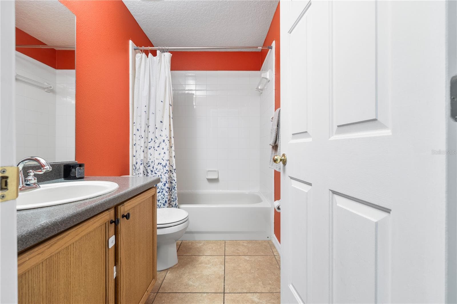 Single Family Residence at 10148 SOMERSBY DR, RIVERVIEW, photo 33 of 67