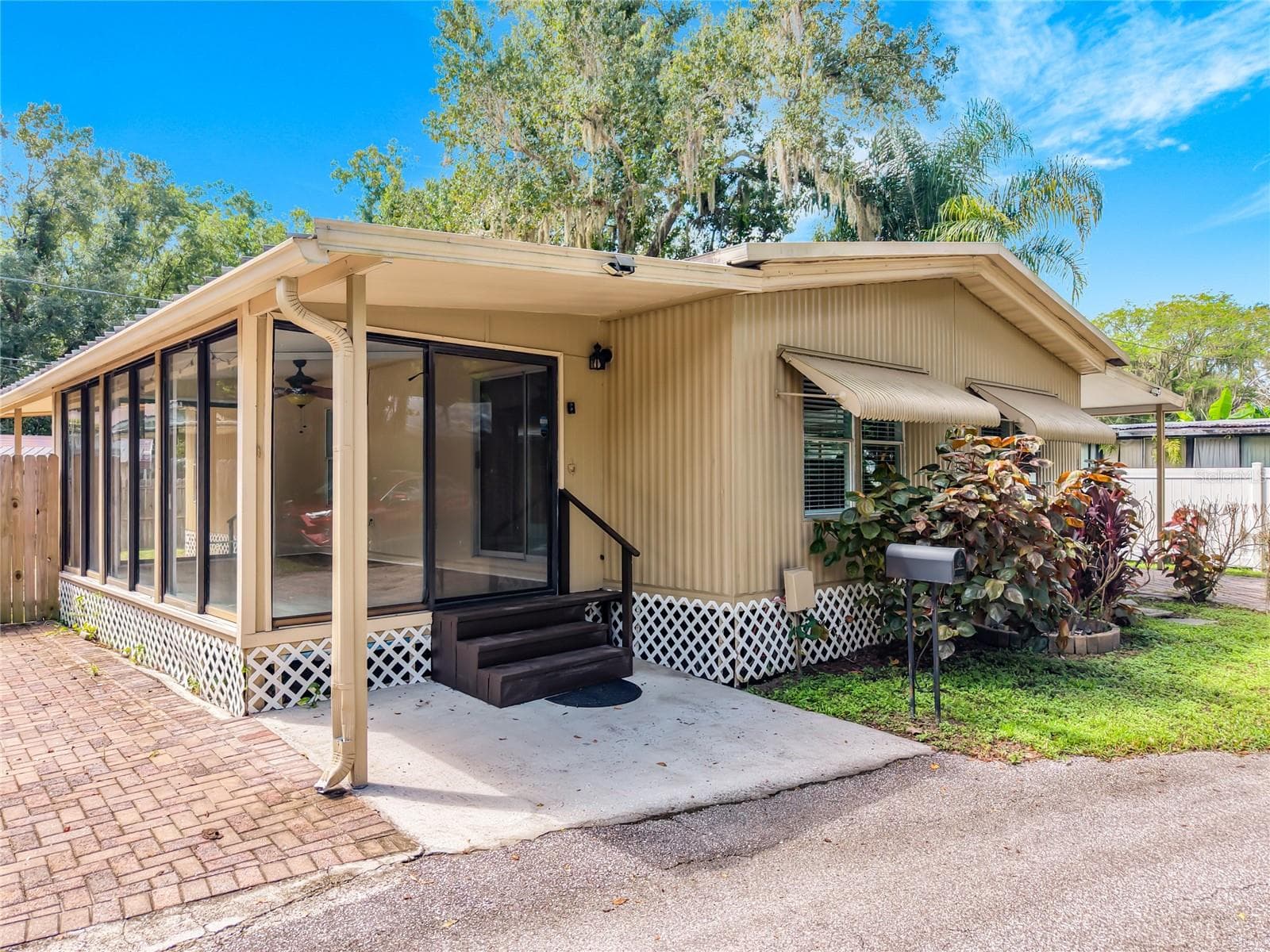 Manufactured Home at 14446 SHANGRILA LN, ODESSA, photo 40 of 93