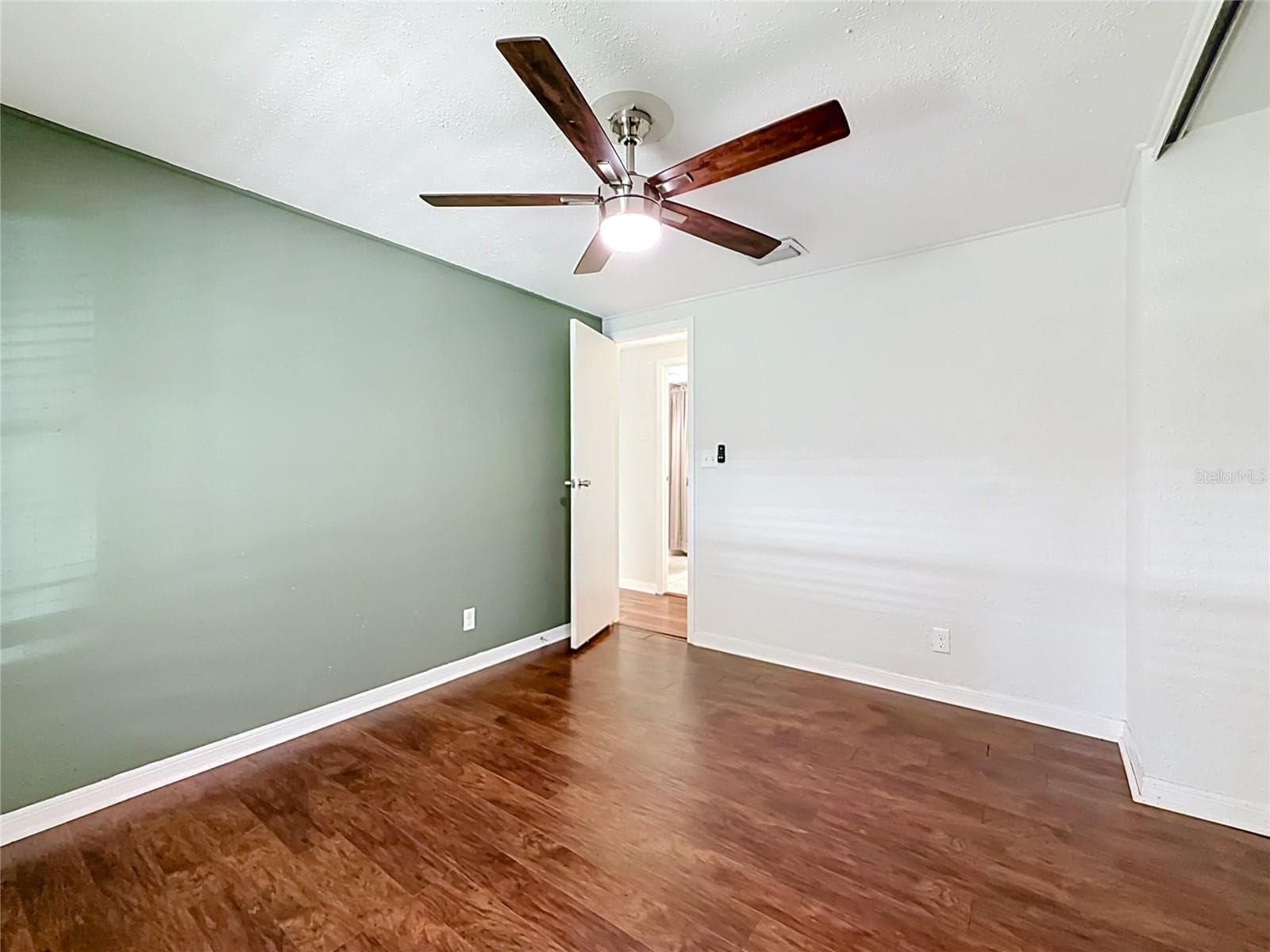 Manufactured Home at 14446 SHANGRILA LN, ODESSA, photo 49 of 93