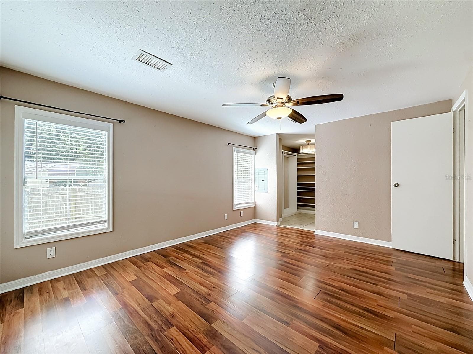 Manufactured Home at 14446 SHANGRILA LN, ODESSA, photo 58 of 93