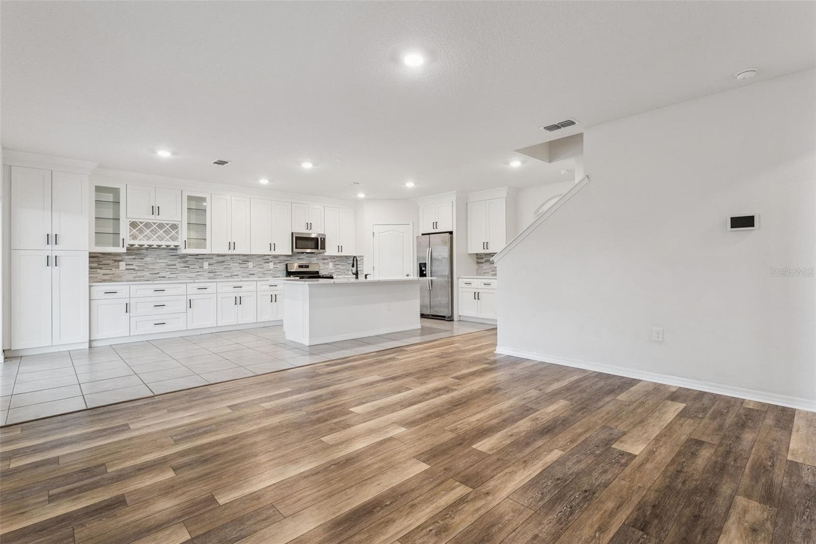 Single Family Residence at 29505 CASPIAN ST, LEESBURG, photo 11 of 49