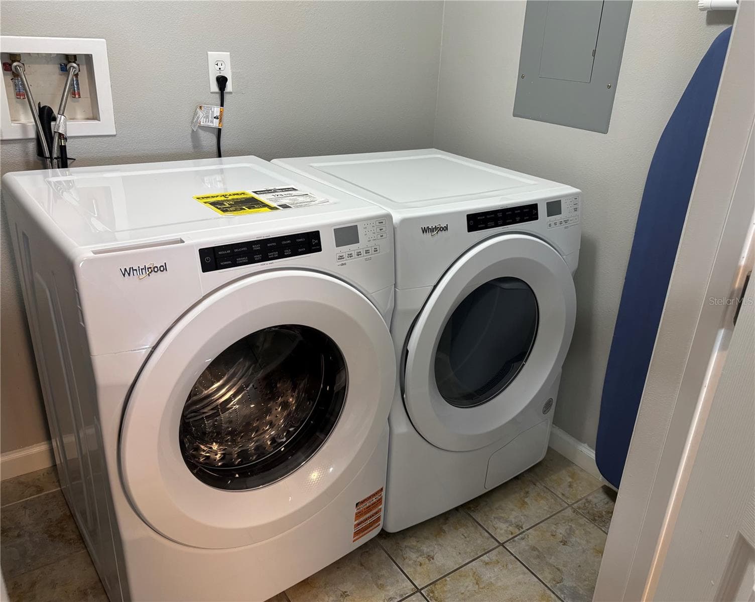 Condo - Hotel at 14501 GROVE RESORT AVE #1420, WINTER GARDEN, photo 6 of 37