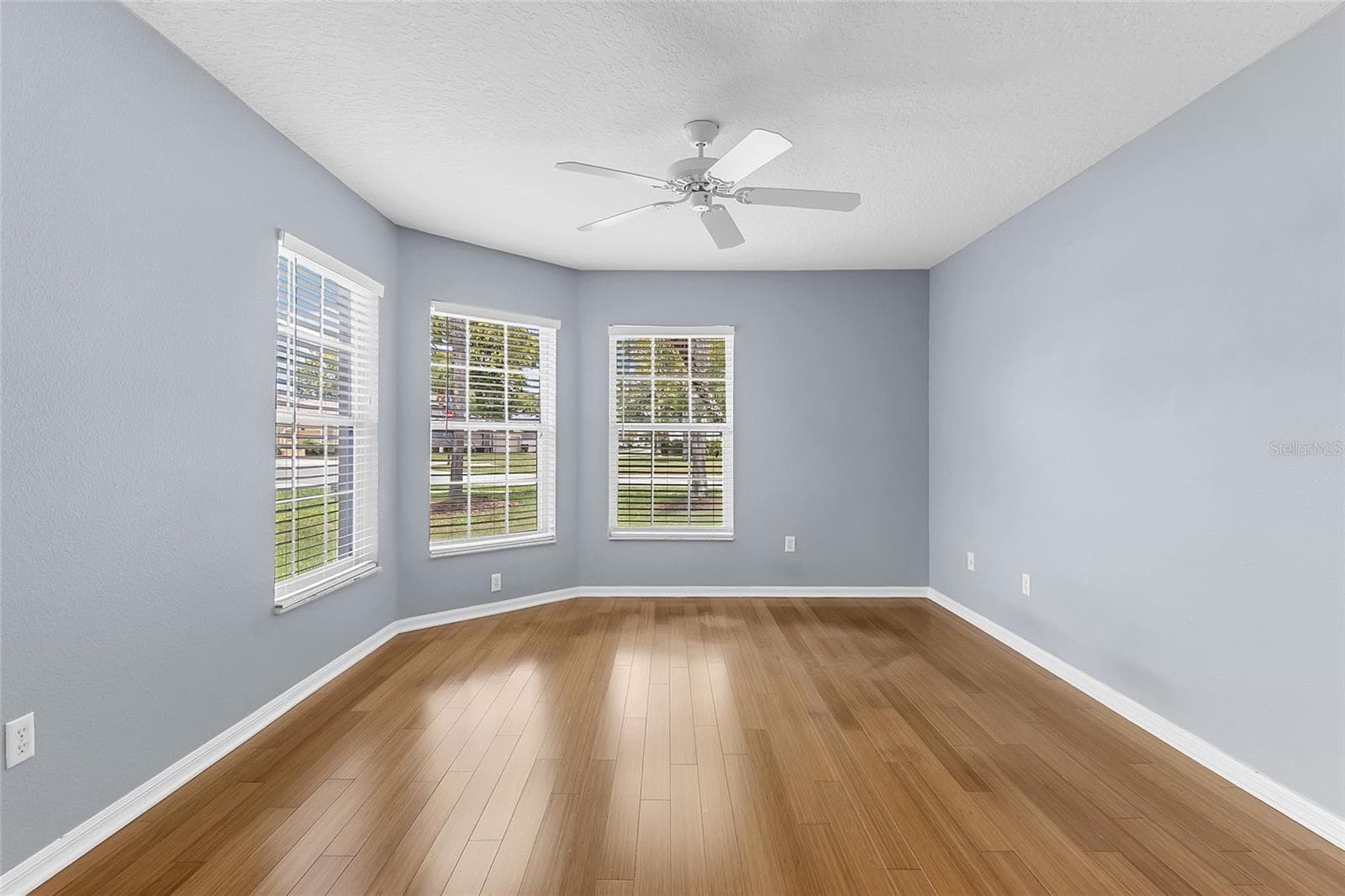 Single Family Residence at 949 PICKFAIR TER, LAKE MARY, photo 19 of 67