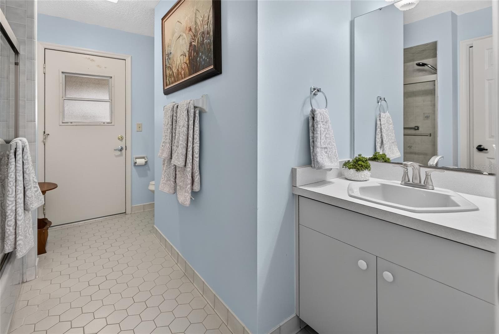 2nd Bathroom - 235 TEMPLE CIR, EUSTIS