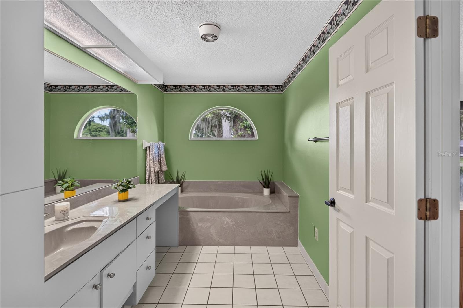 Primary Bathroom - 235 TEMPLE CIR, EUSTIS