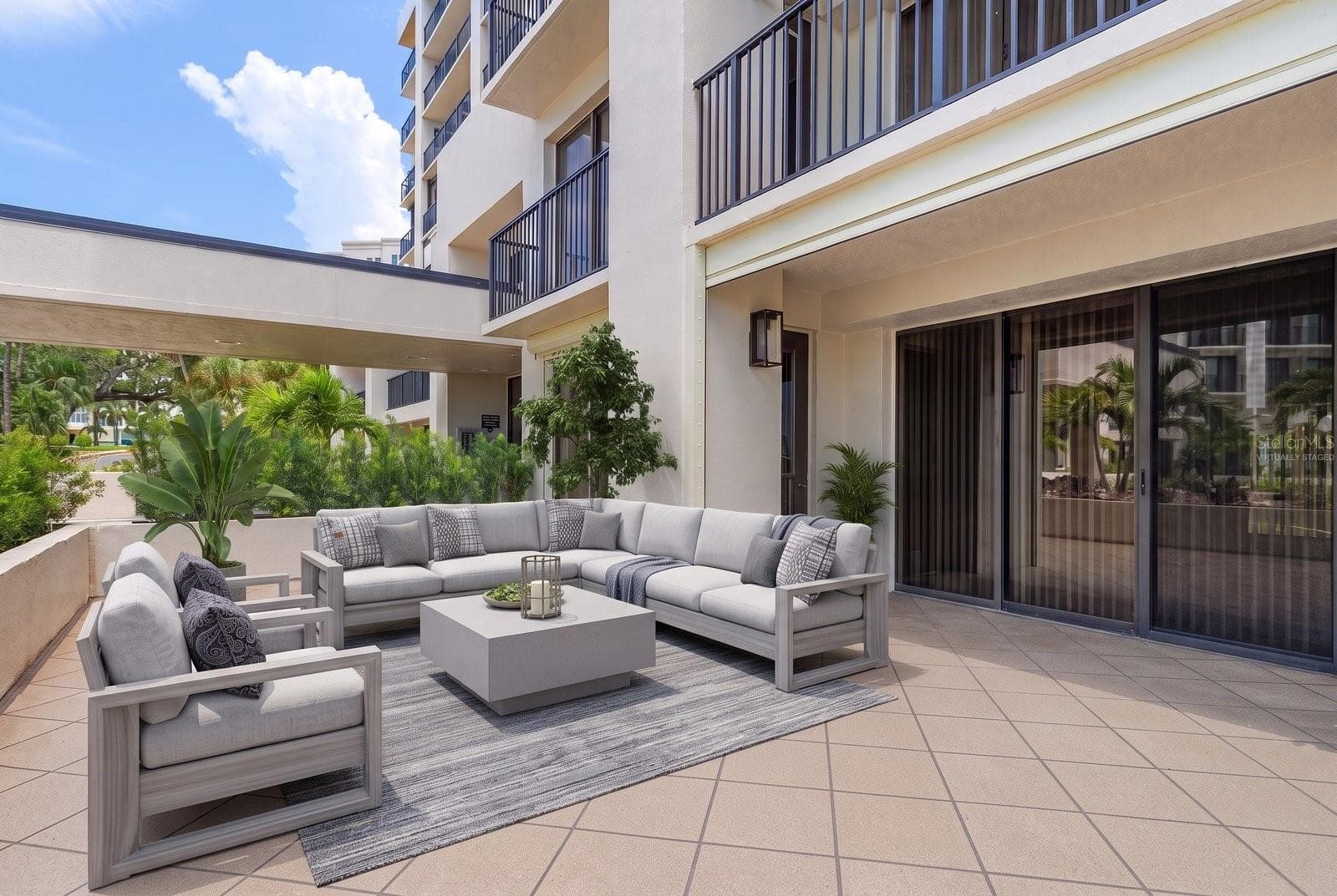 Virtually Staged - 6 BELLEVIEW BLVD #105, BELLEAIR