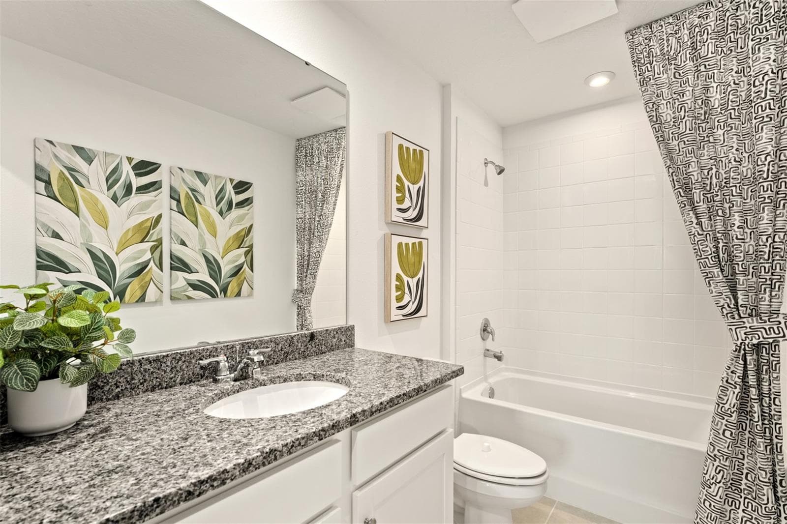 Catalina I Model Bathroom 2 - 5104 GREENSHADE GROVE AVE, APOPKA
