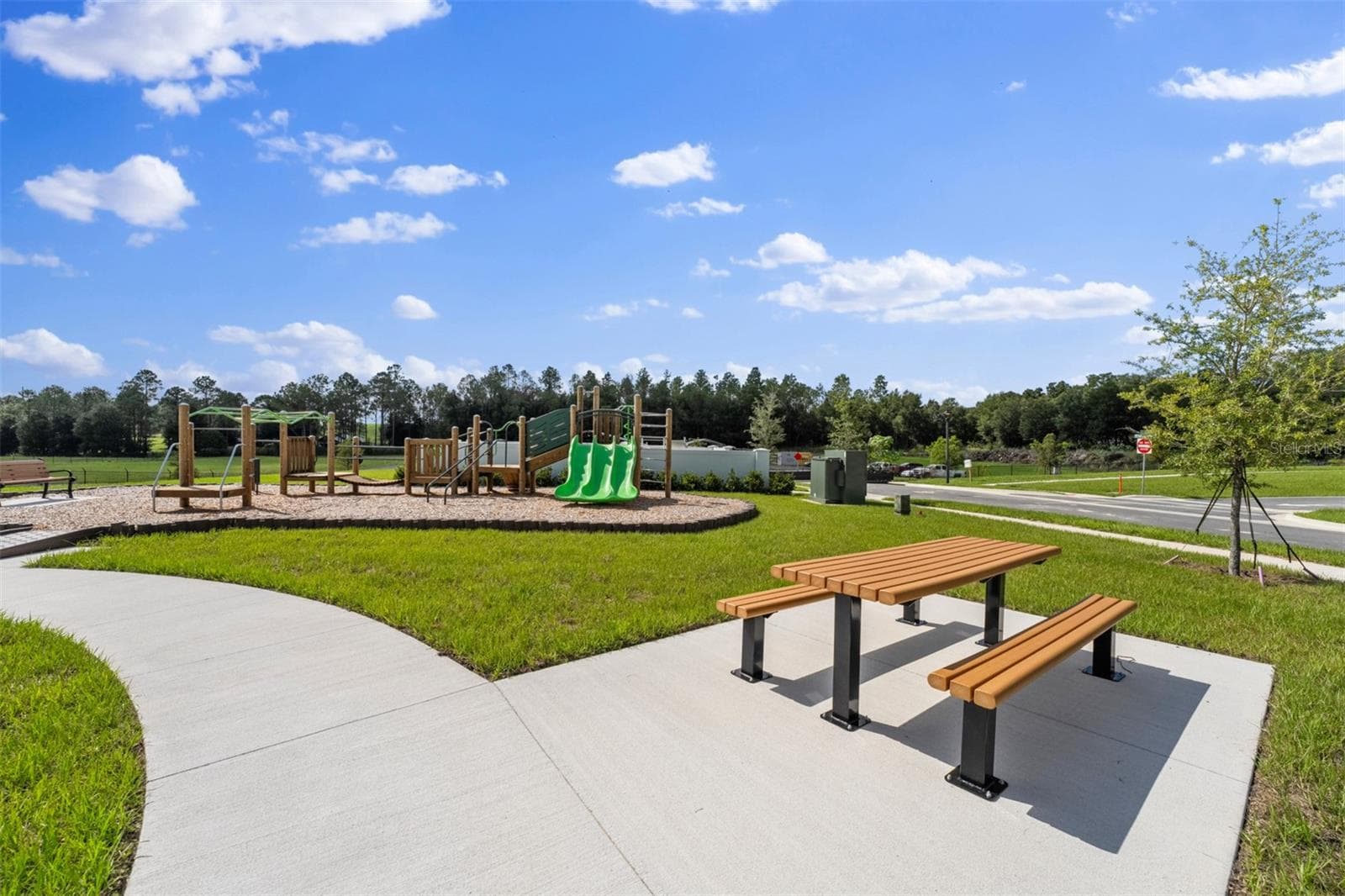 Gardenia Reserve Community Playground - 5104 GREENSHADE GROVE AVE, APOPKA