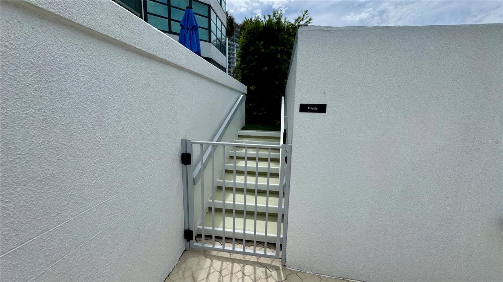 PRIVATE GATE TO PRIVATE TERRACE - 988 BLVD OF THE ARTS #109, SARASOTA