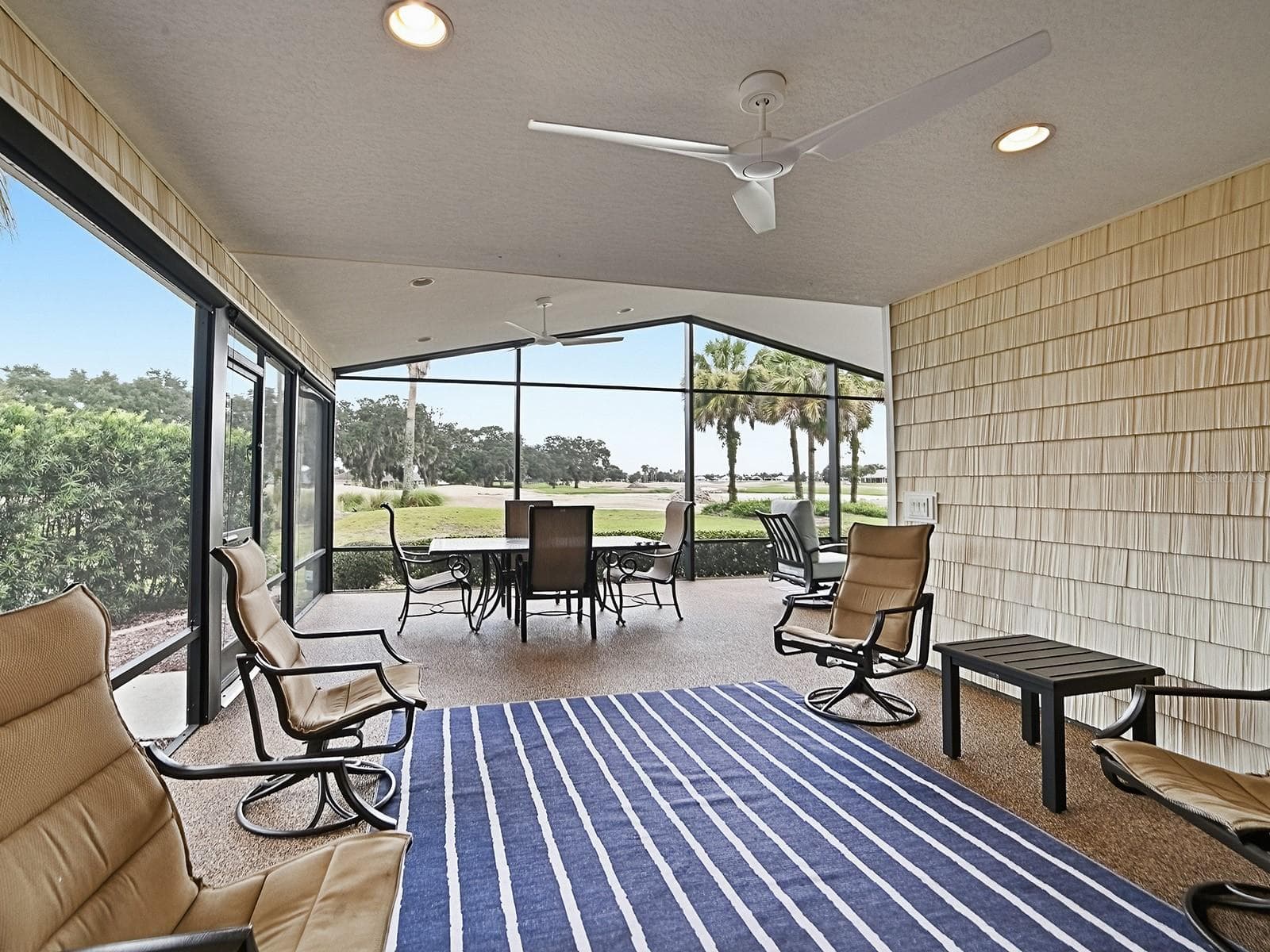 Single Family Residence at 2445 BUTTONWOOD RUN, THE VILLAGES, photo 4 of 34