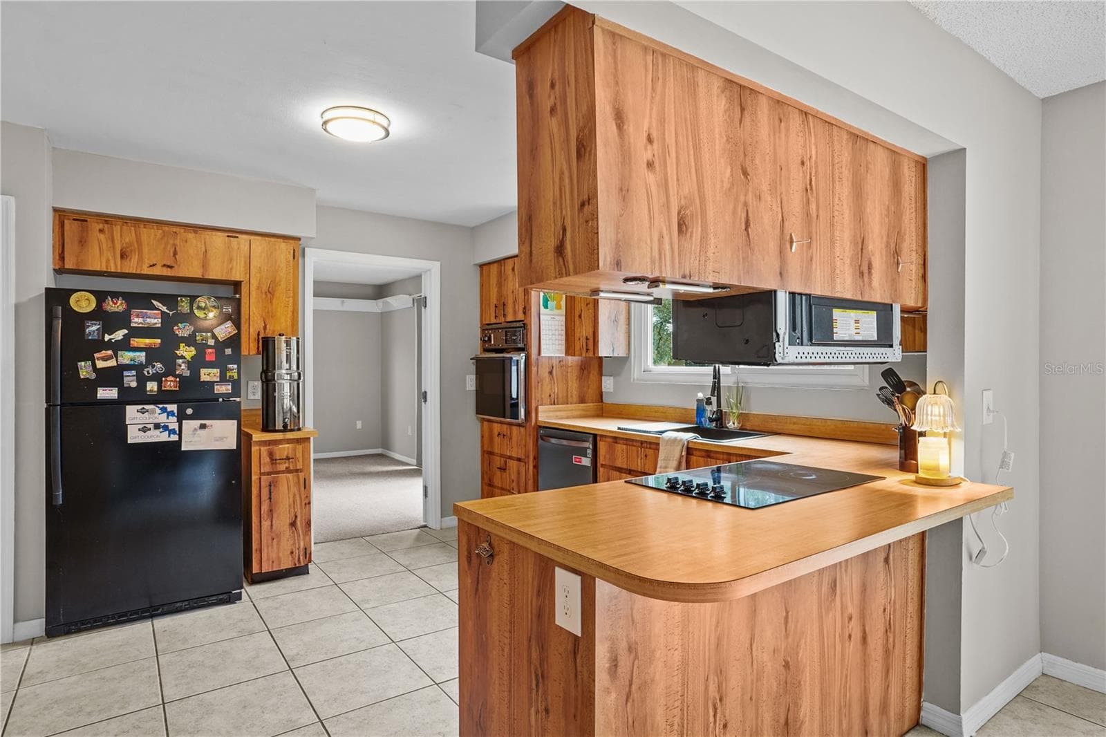 Single Family Residence at 214 PEMBROOK PL, LONGWOOD, photo 17 of 46