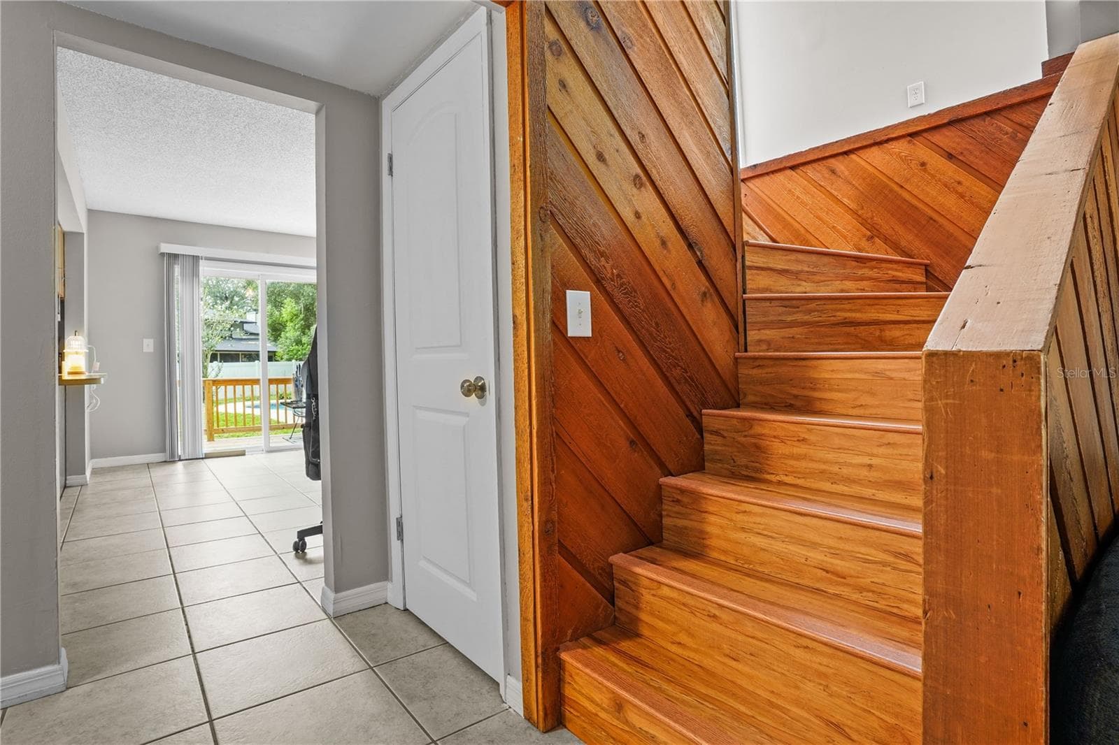 Single Family Residence at 214 PEMBROOK PL, LONGWOOD, photo 24 of 46