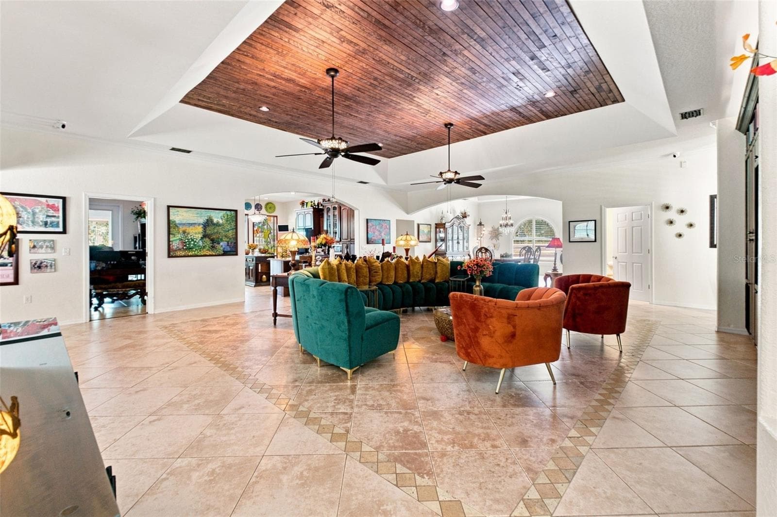 Living room - 22259 SKYVIEW CIR, BROOKSVILLE