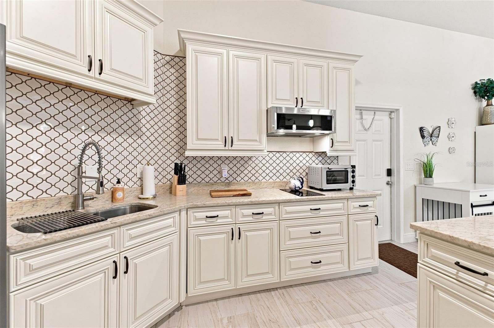in-law kitchen - 22259 SKYVIEW CIR, BROOKSVILLE