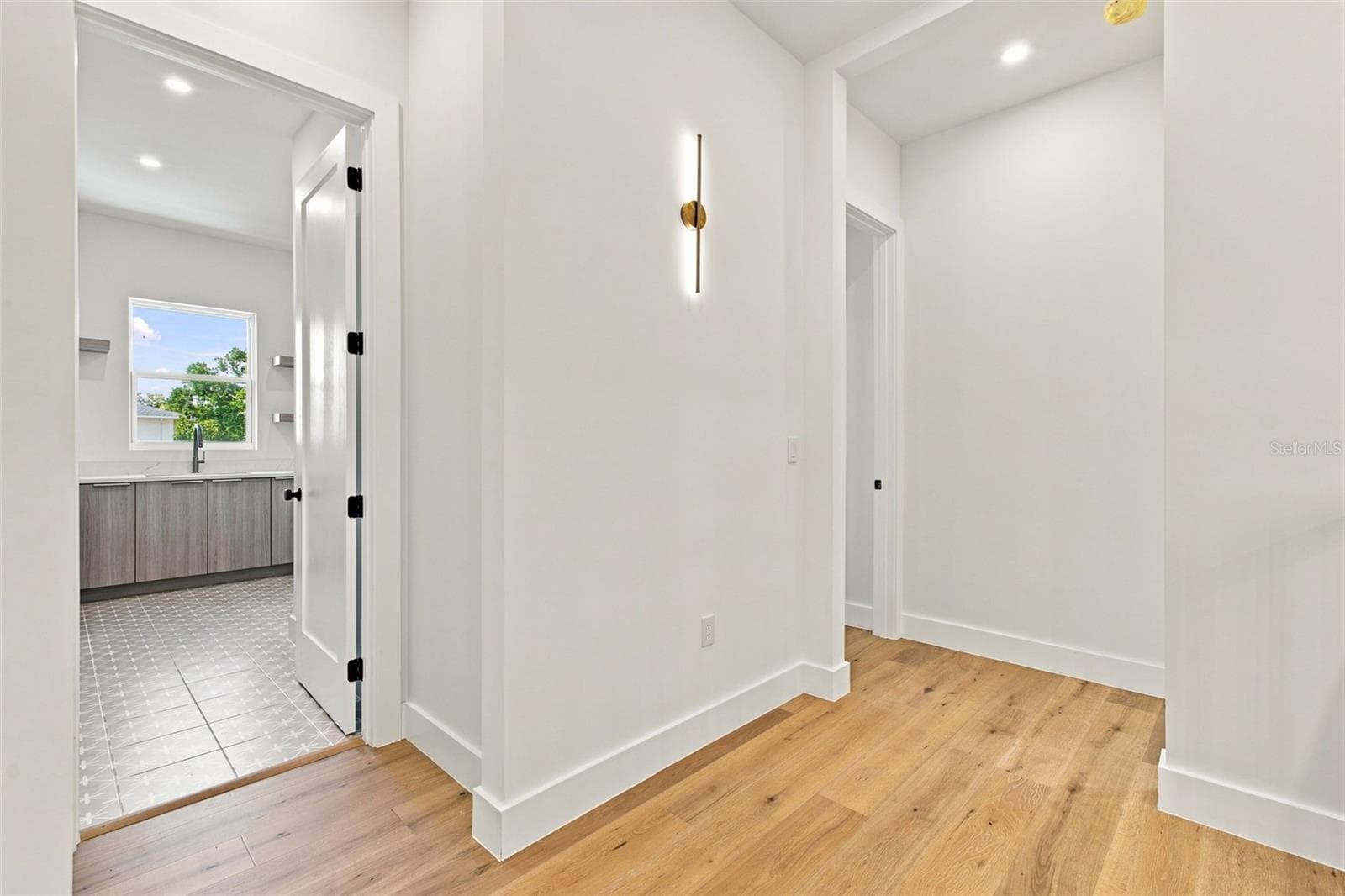 Single Family Residence at 3609 S GARDENIA AVE, TAMPA, photo 40 of 82