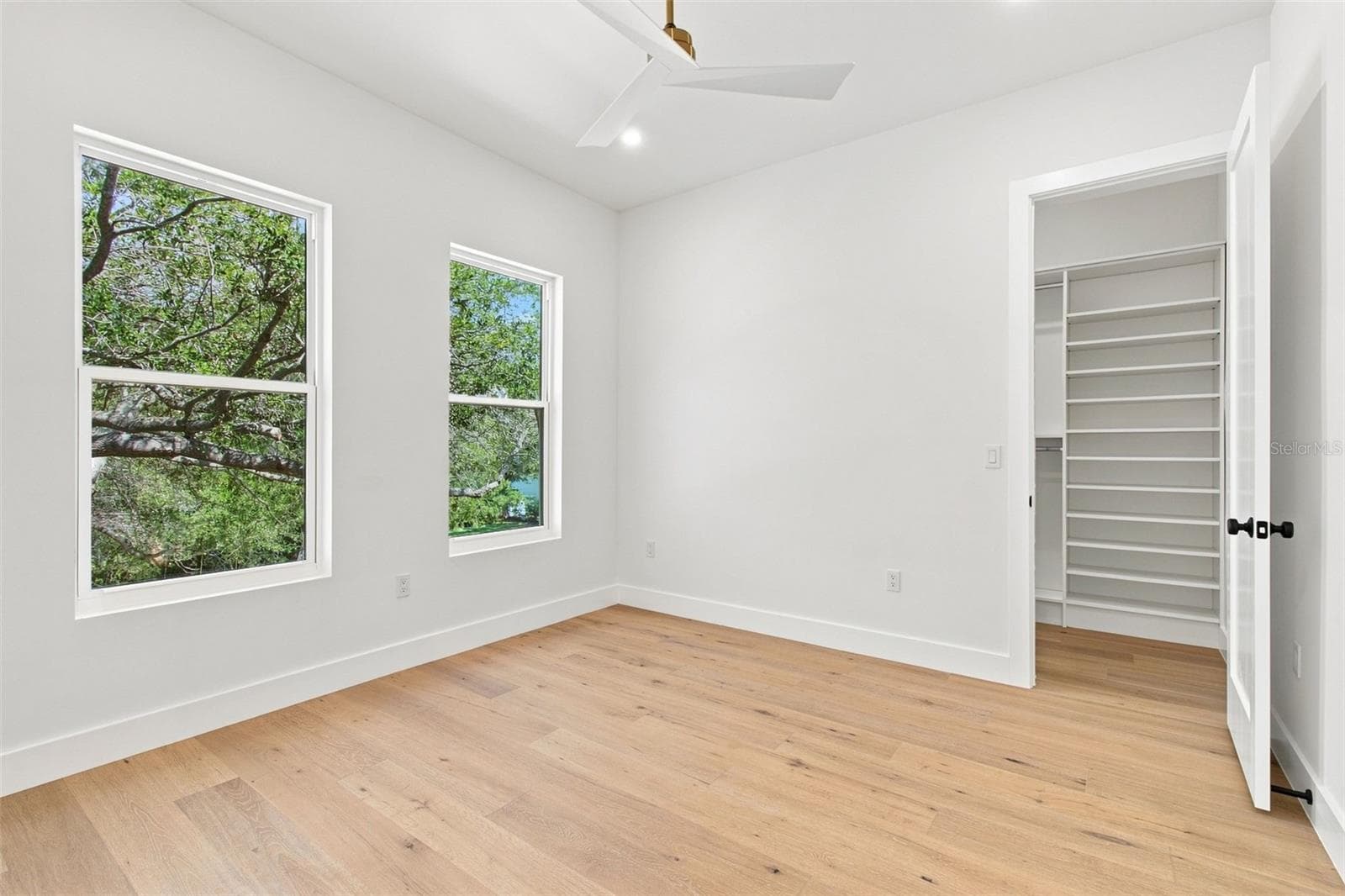 Single Family Residence at 3609 S GARDENIA AVE, TAMPA, photo 45 of 82