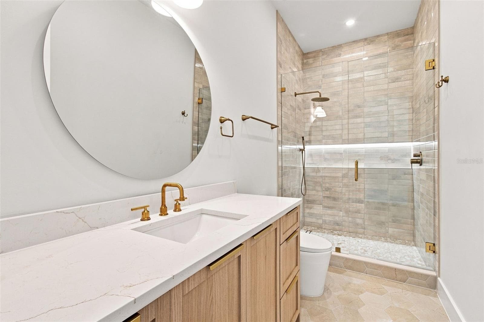 Single Family Residence at 3609 S GARDENIA AVE, TAMPA, photo 53 of 82