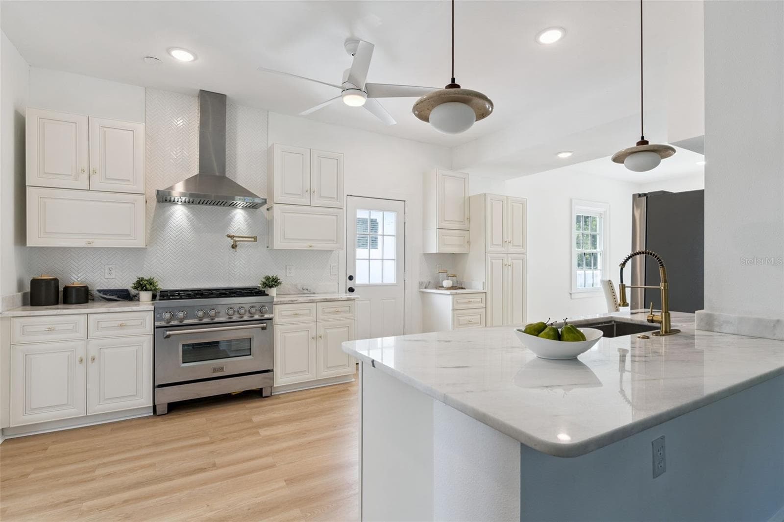 Kitchen - 5240 ALLEMAN DR, ORLANDO