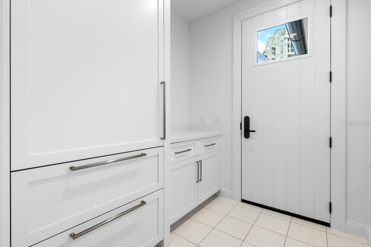Condominium at 10300 WINTER SPARKLE CIR, GOLDEN OAK, photo 16 of 68
