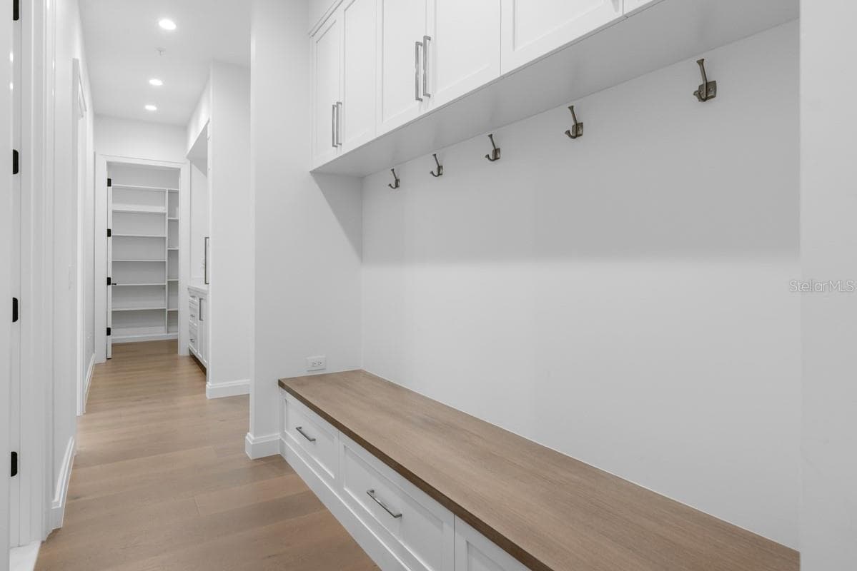 Condominium at 10300 WINTER SPARKLE CIR, GOLDEN OAK, photo 19 of 68