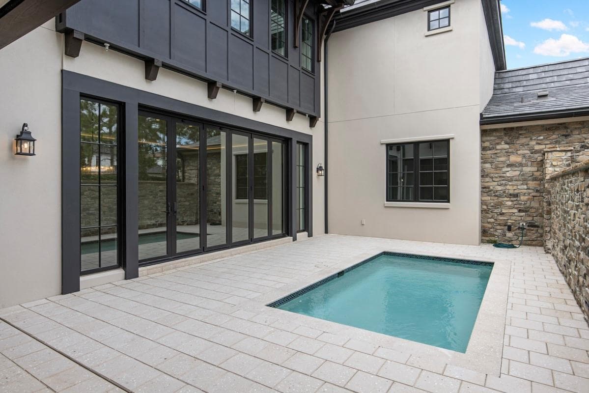 Condominium at 10300 WINTER SPARKLE CIR, GOLDEN OAK, photo 38 of 68