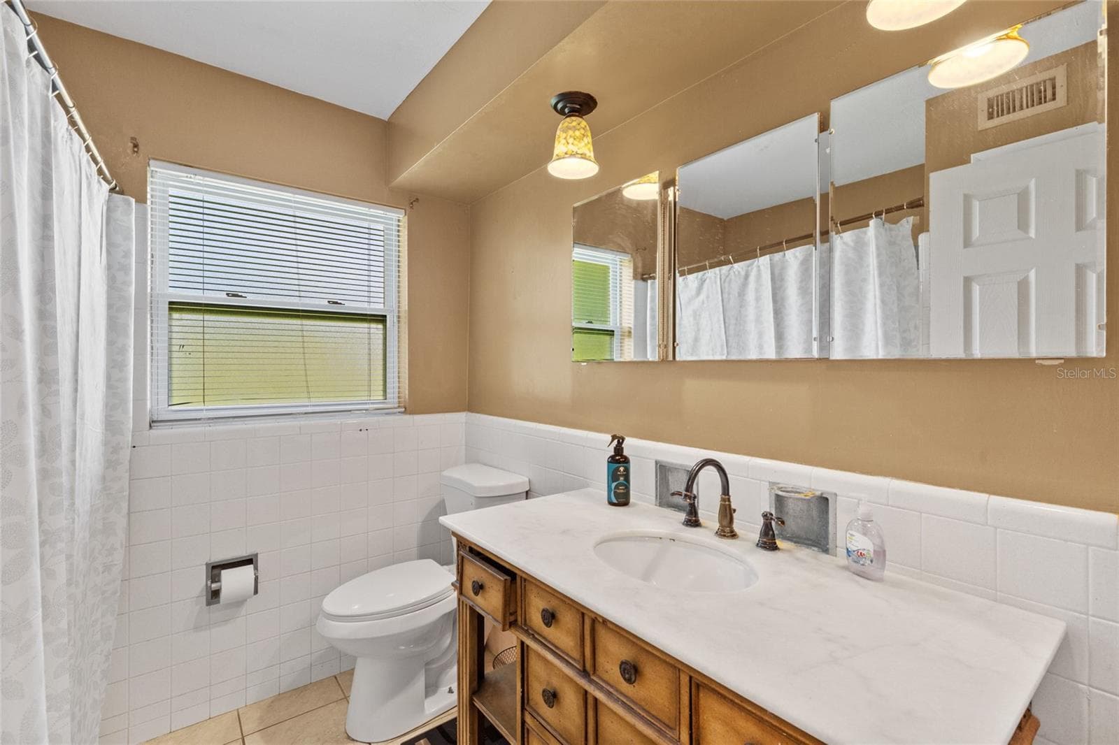 Single Family Residence at 1225 63RD AVE S, ST PETERSBURG, photo 19 of 31