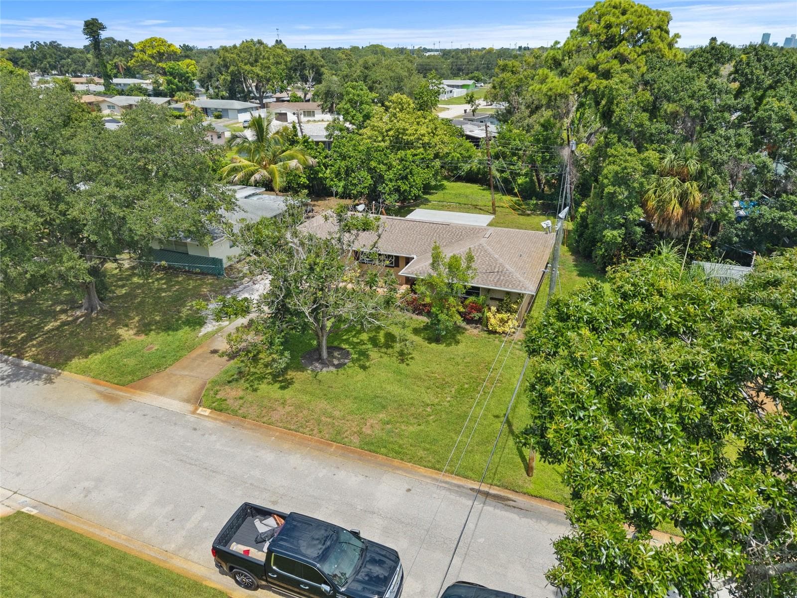 Single Family Residence at 1225 63RD AVE S, ST PETERSBURG, photo 26 of 31