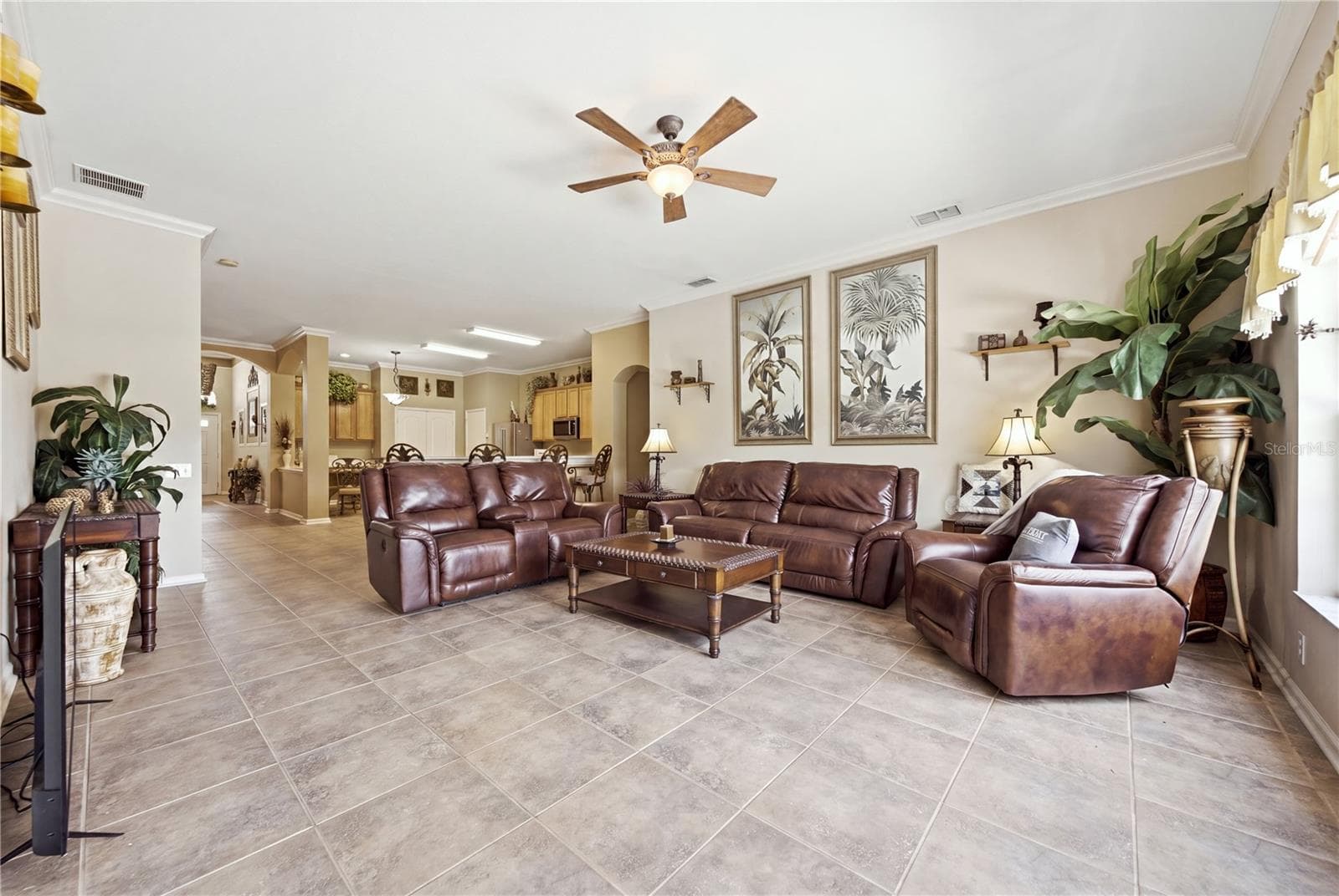 Single Family Residence at 25843 RISEN STAR DR, WESLEY CHAPEL, photo 33 of 57
