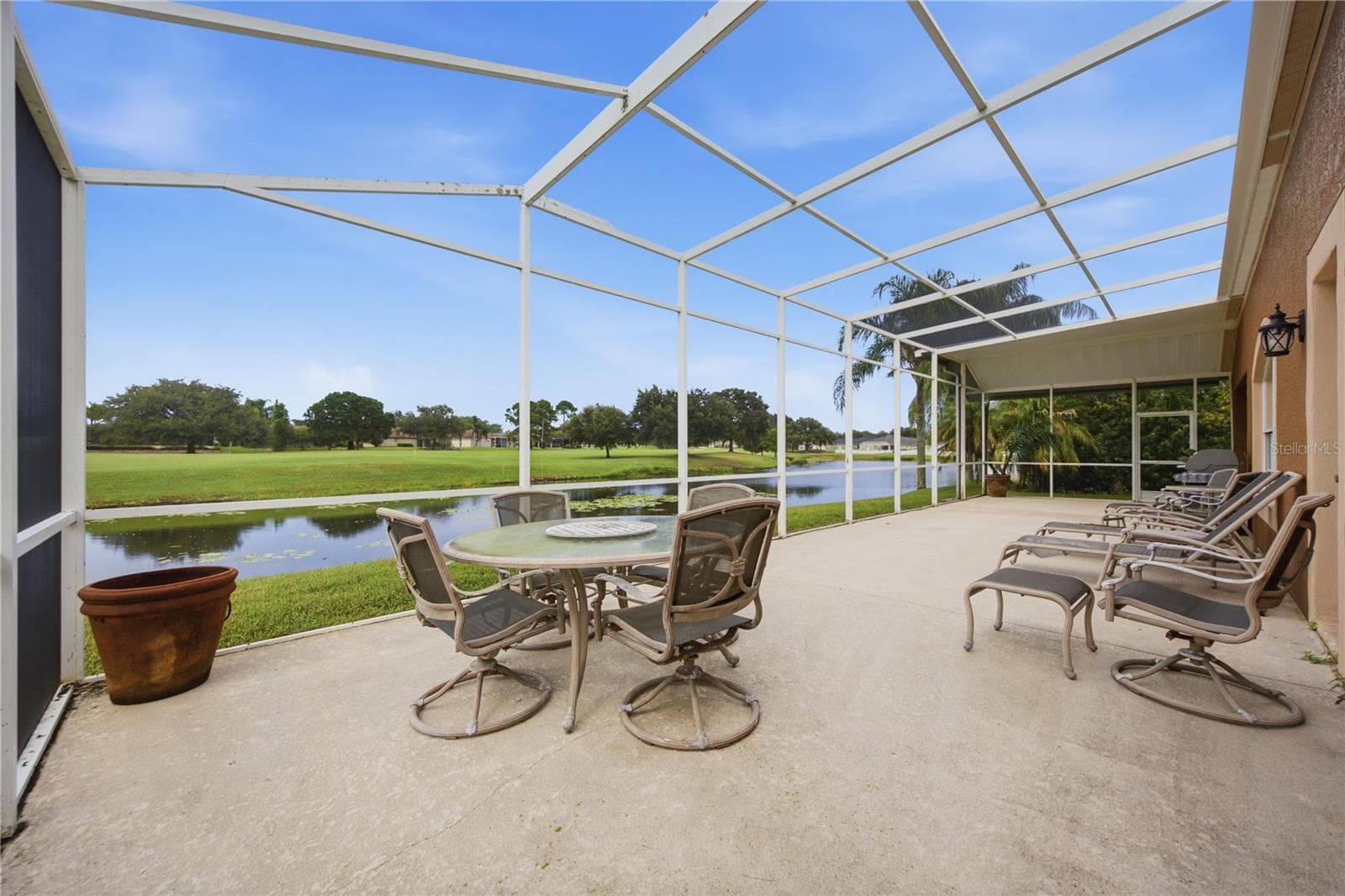 Single Family Residence at 25843 RISEN STAR DR, WESLEY CHAPEL, photo 41 of 57