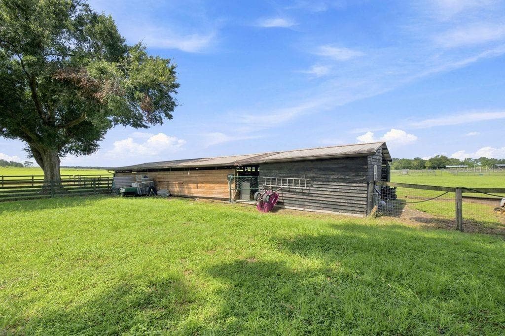 Farm at 22241 NW 6TH ST, DUNNELLON, photo 32 of 54