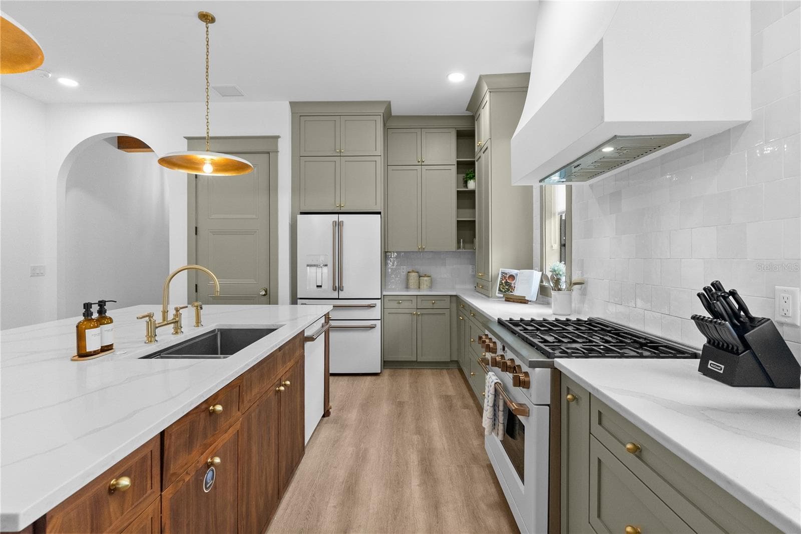 Townhouse at 417 W ROSS AVE #2, TAMPA, photo 10 of 53