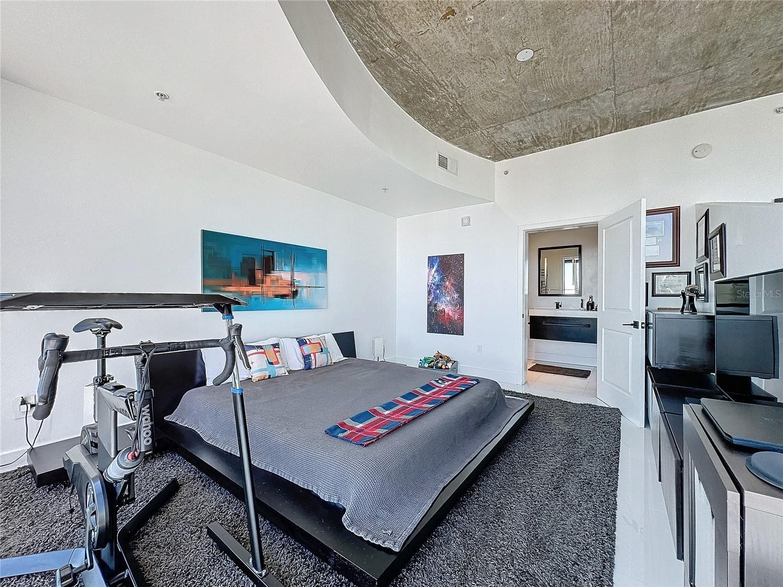 Condominium at 155 S COURT AVE #2111, ORLANDO, photo 10 of 25