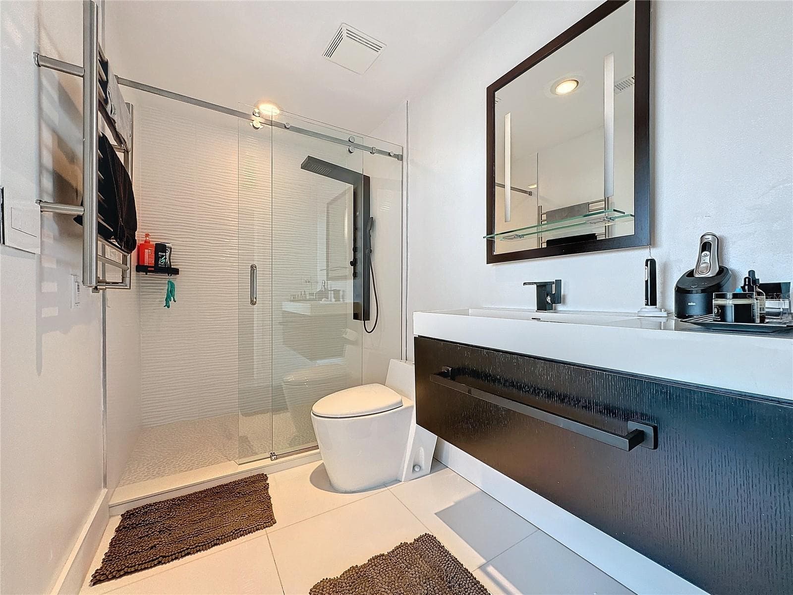 Condominium at 155 S COURT AVE #2111, ORLANDO, photo 13 of 25