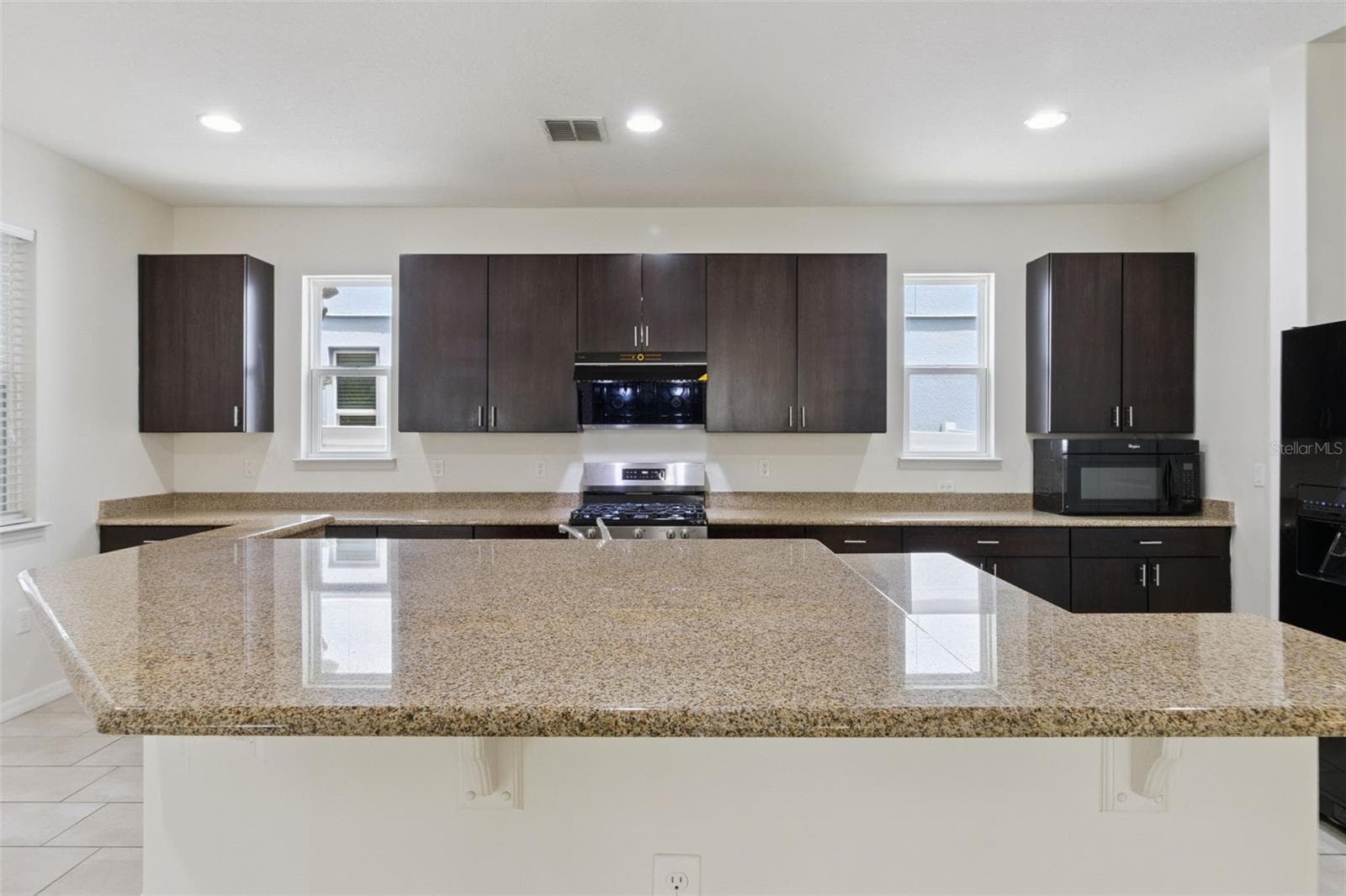 Single Family Residence at 14741 SNOWY EGRET ST, WINTER GARDEN, photo 14 of 81
