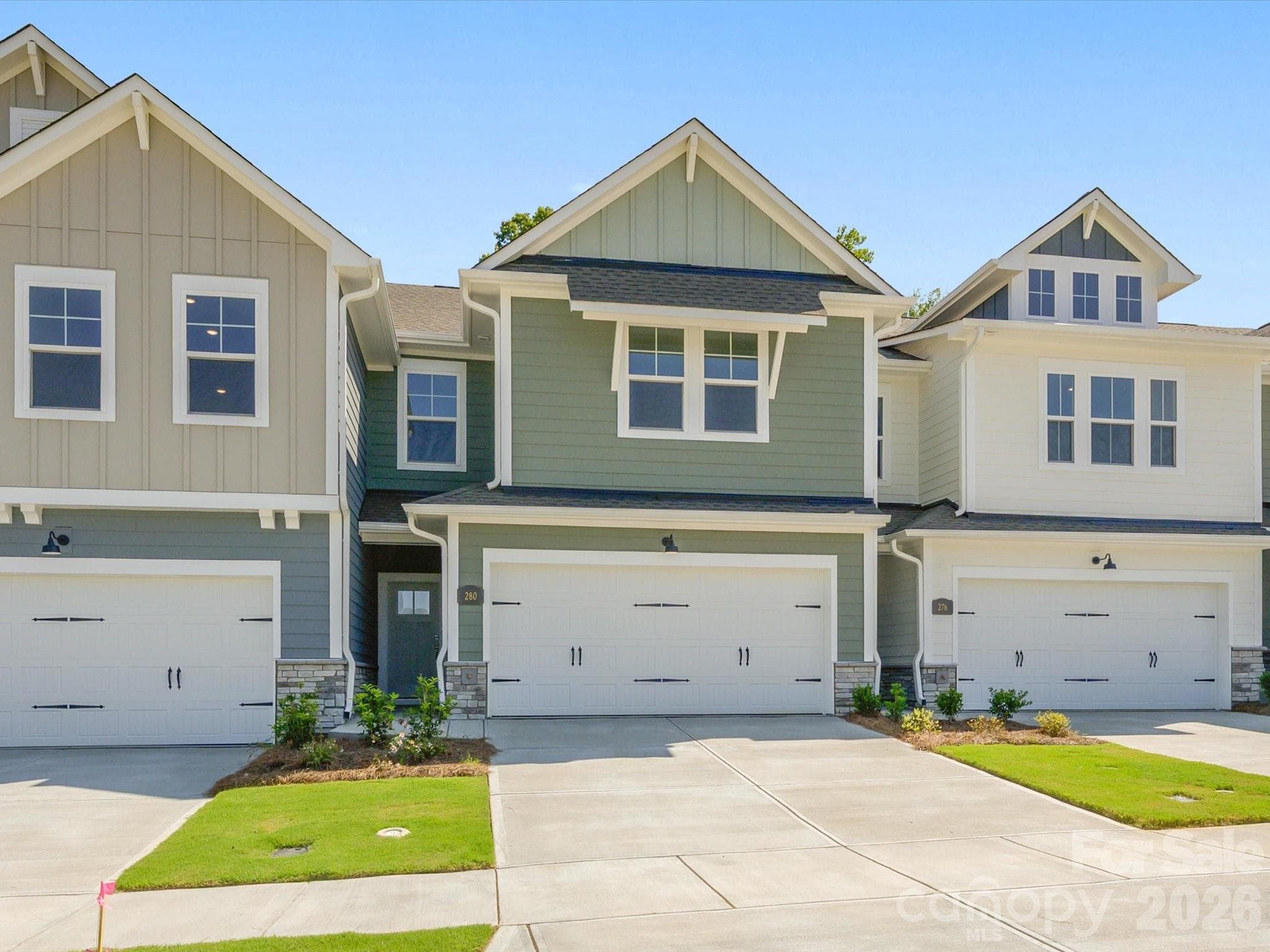 Townhouse at Waxhaw, photo 4 of 50