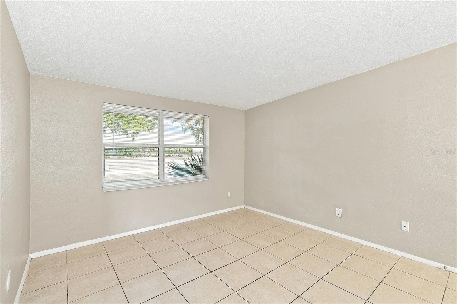 Single Family Residence at 11204 GRANT DR, PORT RICHEY, photo 11 of 16