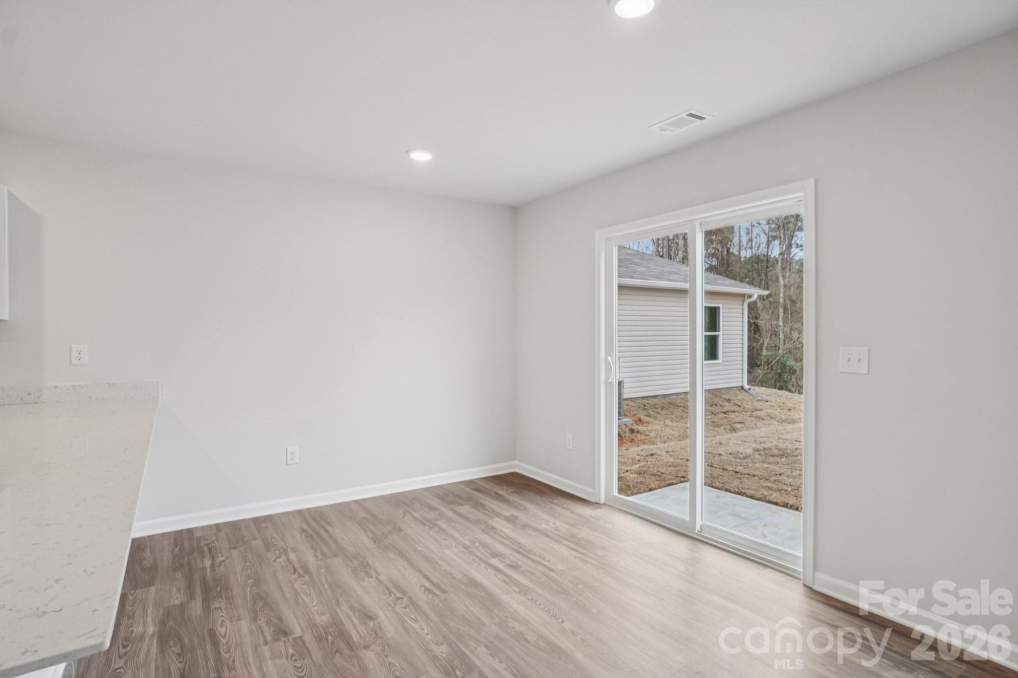 Single Family Residence at 547 Tomlin Trail, Spartanburg, photo 14 of 24
