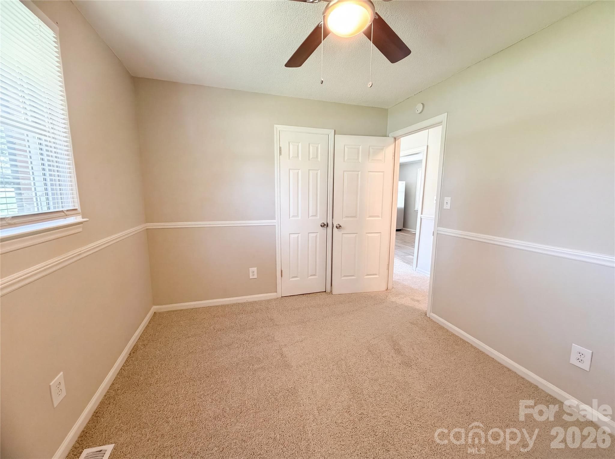 Single Family Residence at 4402 Ginger Drive, Gastonia, photo 11 of 17