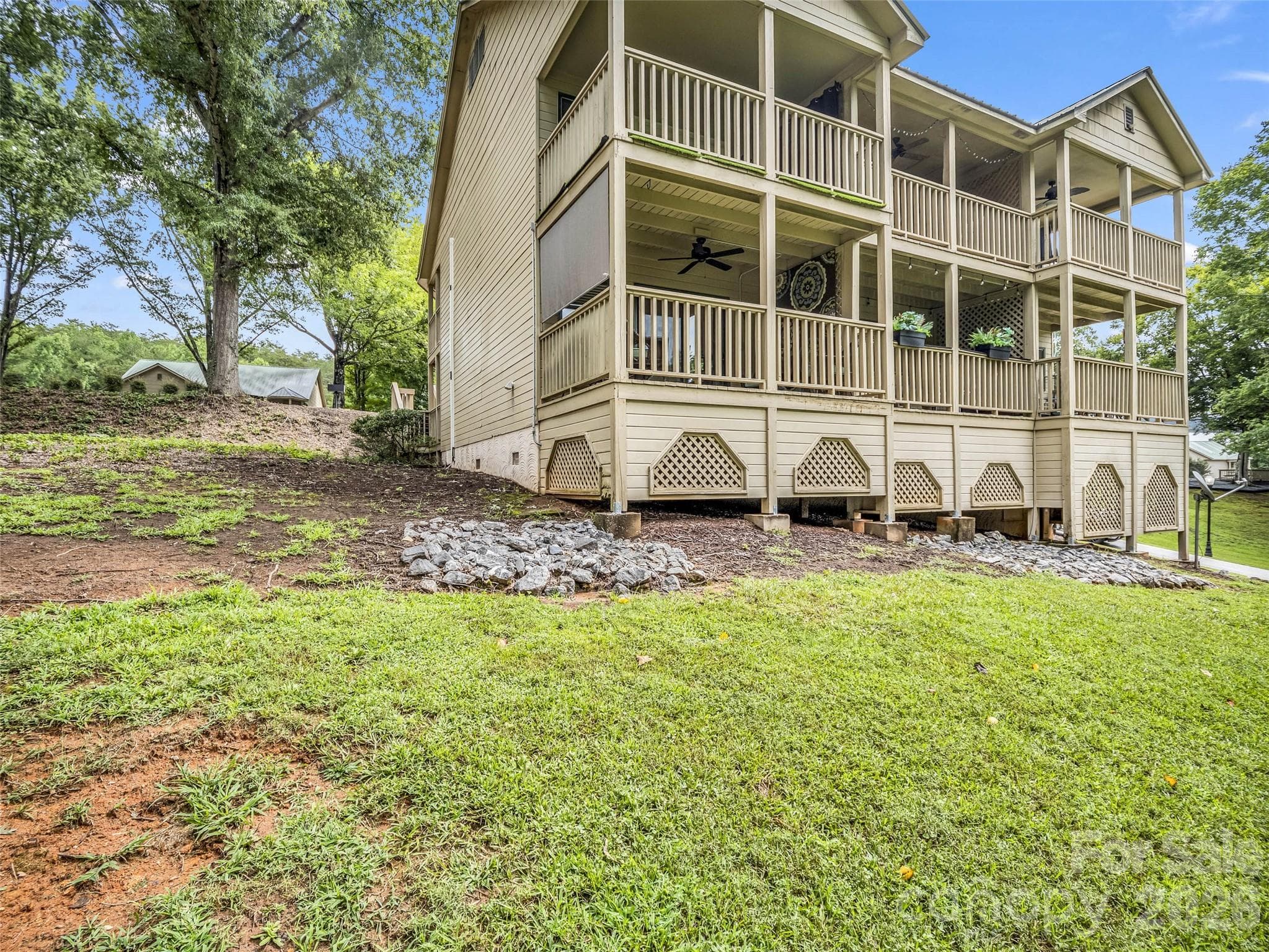 Condominium at 160 Whitney Boulevard, Lake Lure, photo 6 of 25