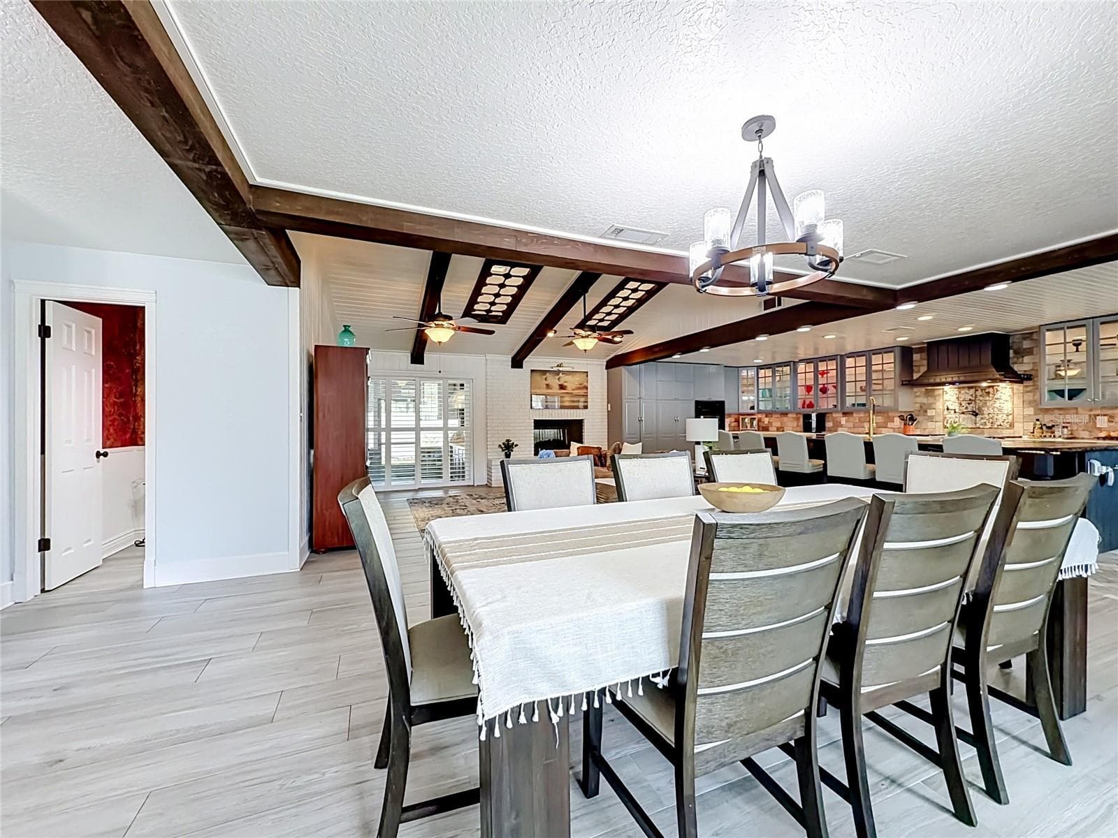 Single Family Residence at 4627 CANARY ST, ORLANDO, photo 10 of 65